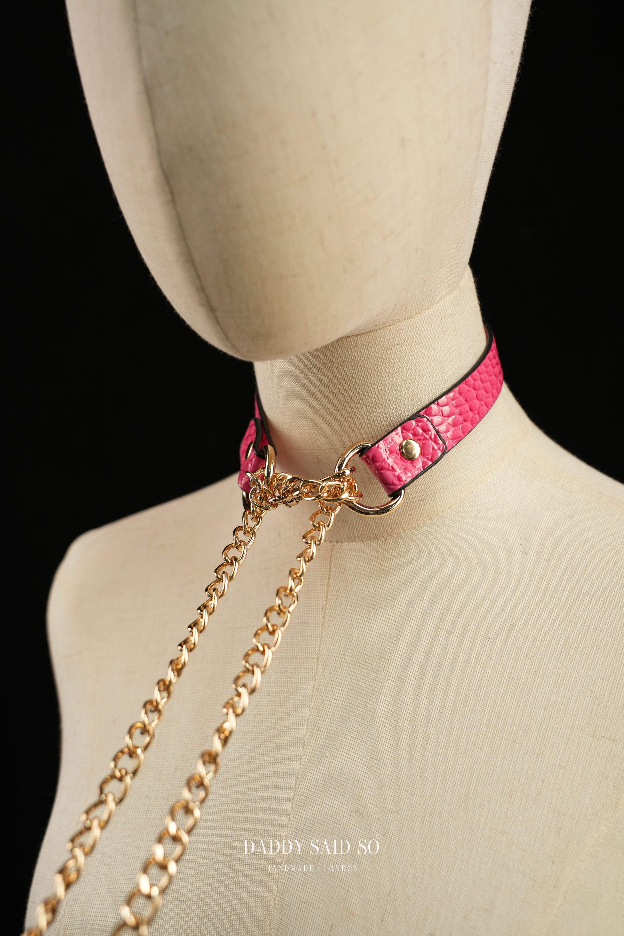 Crimson Chain Choker