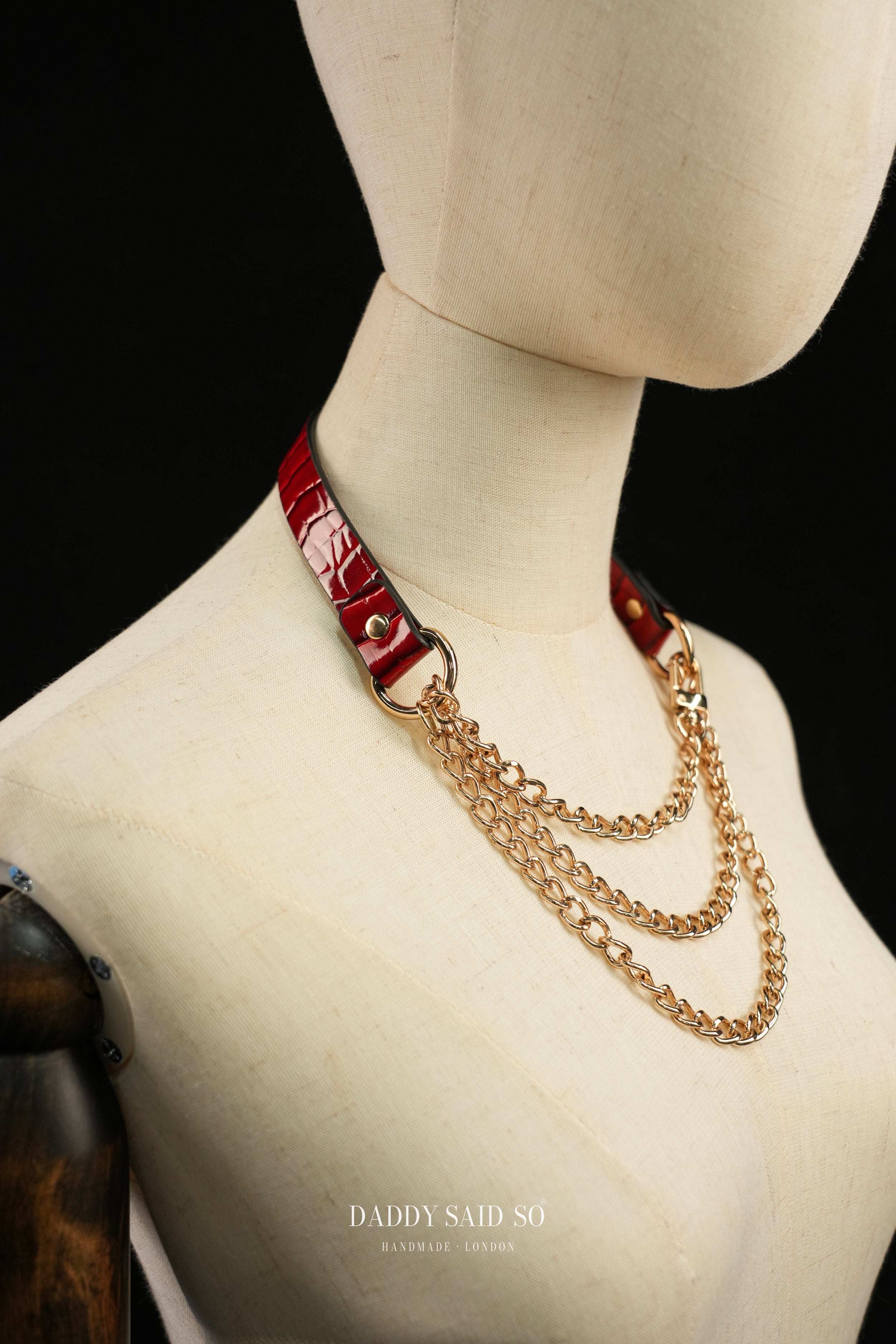 Crimson Chain Choker