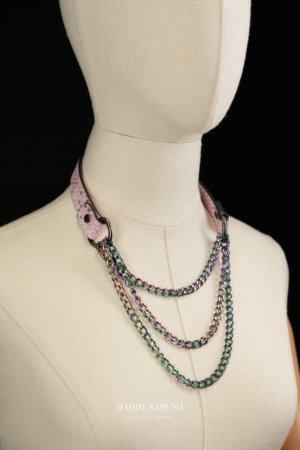 Elegant Chain Choker