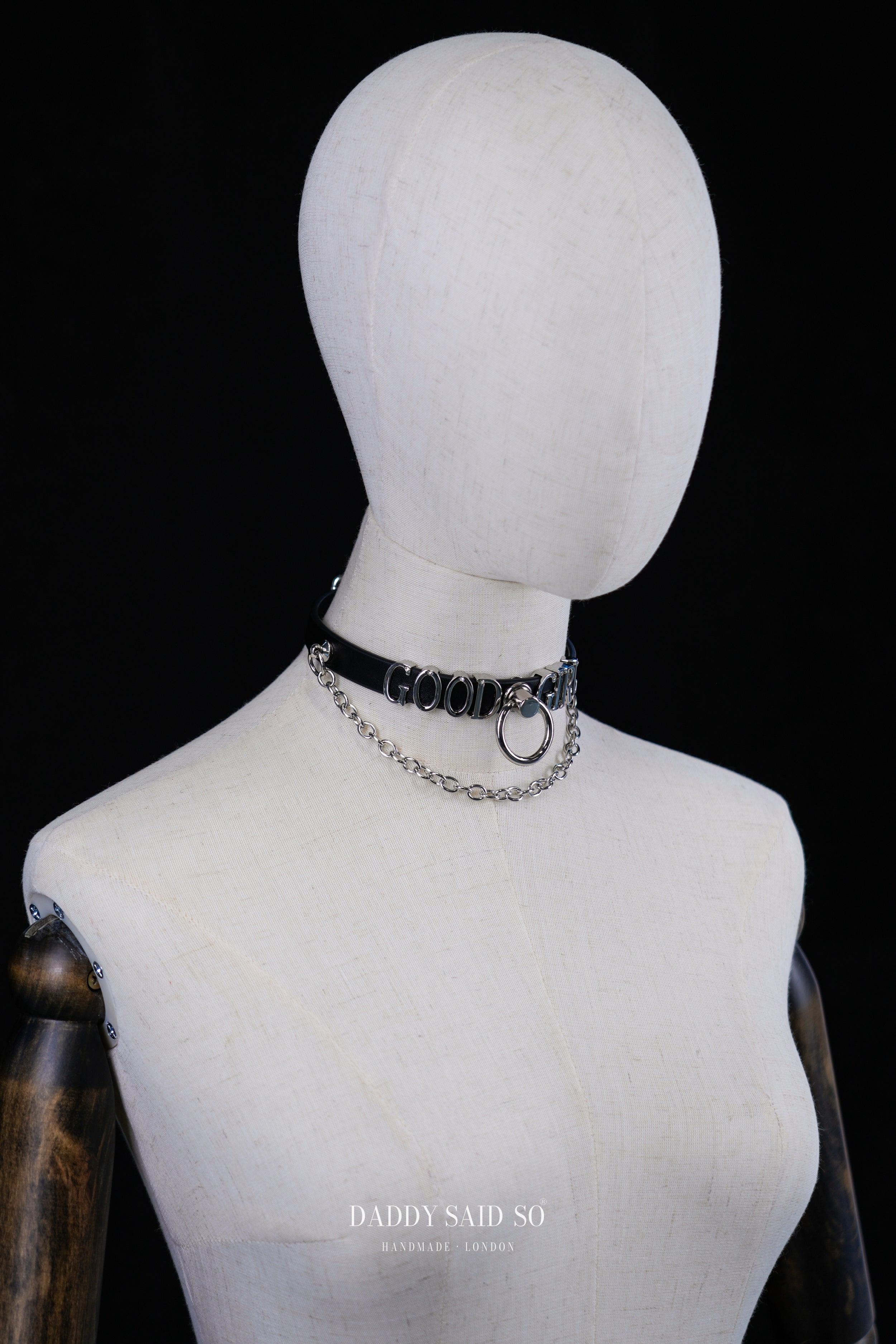Custom Chain Name Choker
