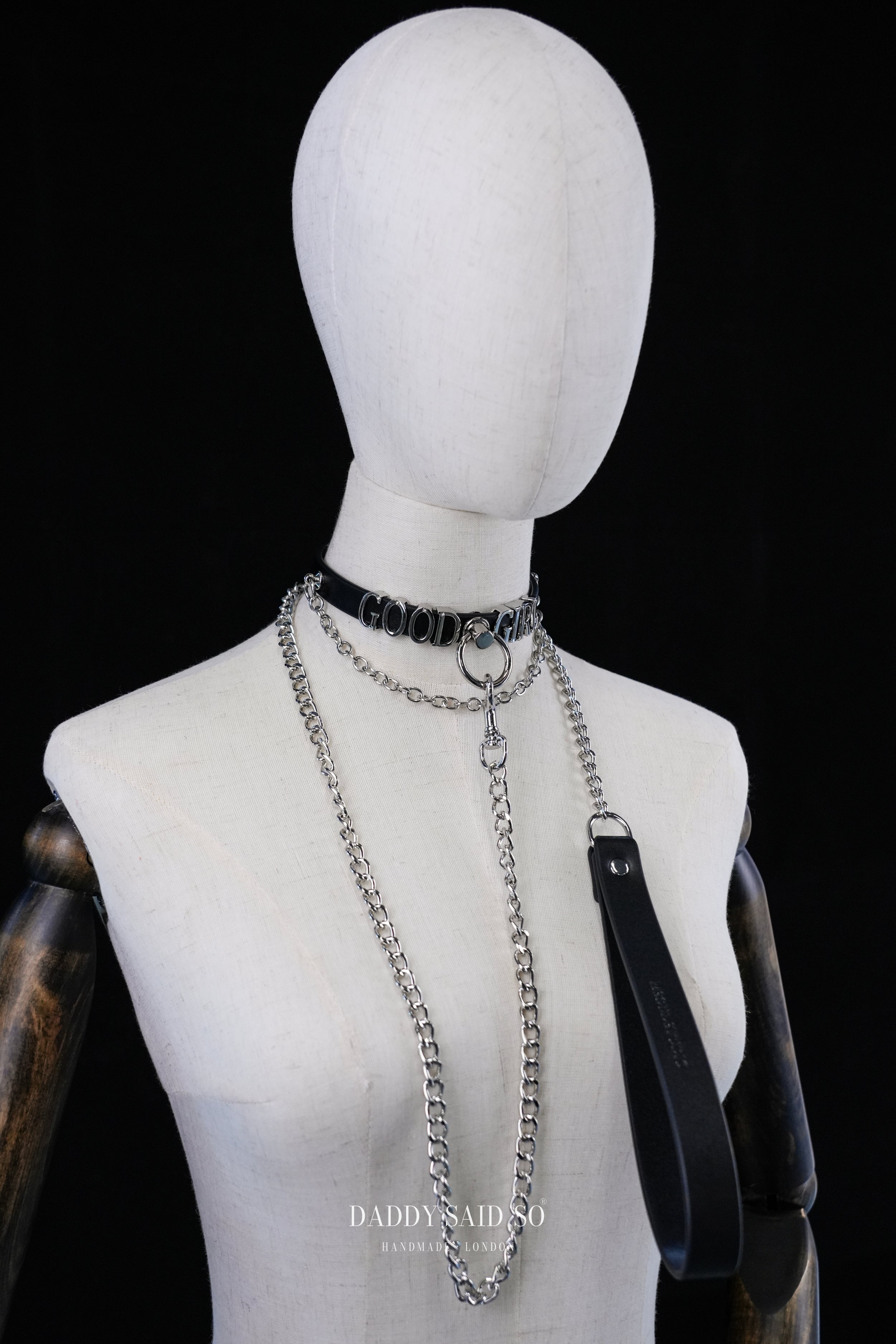 Custom Chain Name Choker