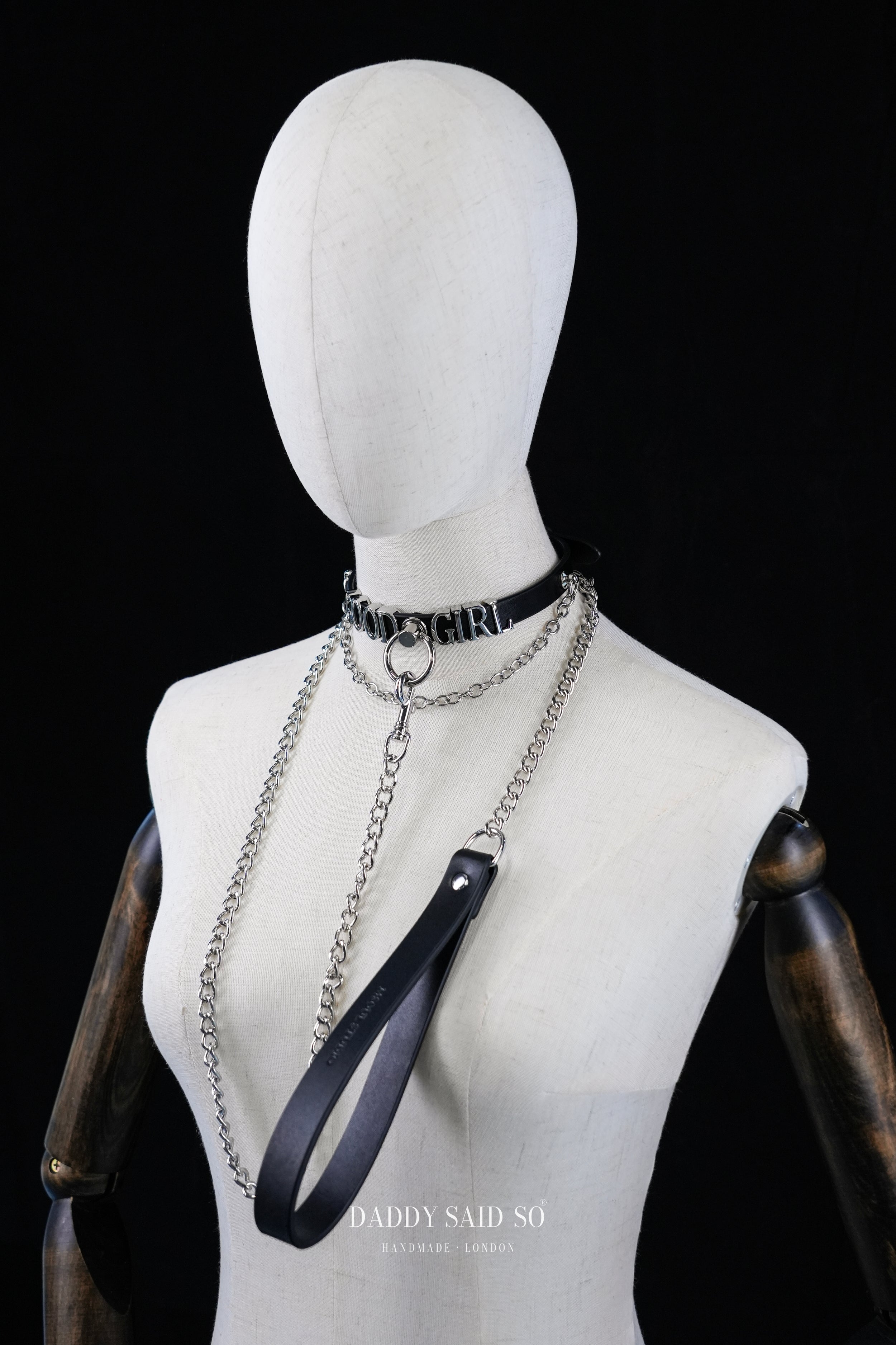 Custom Chain Name Choker