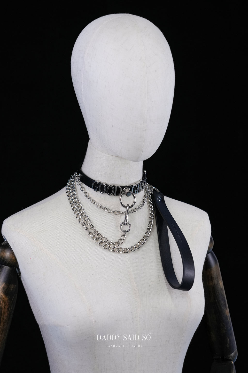 Custom Chain Name Choker