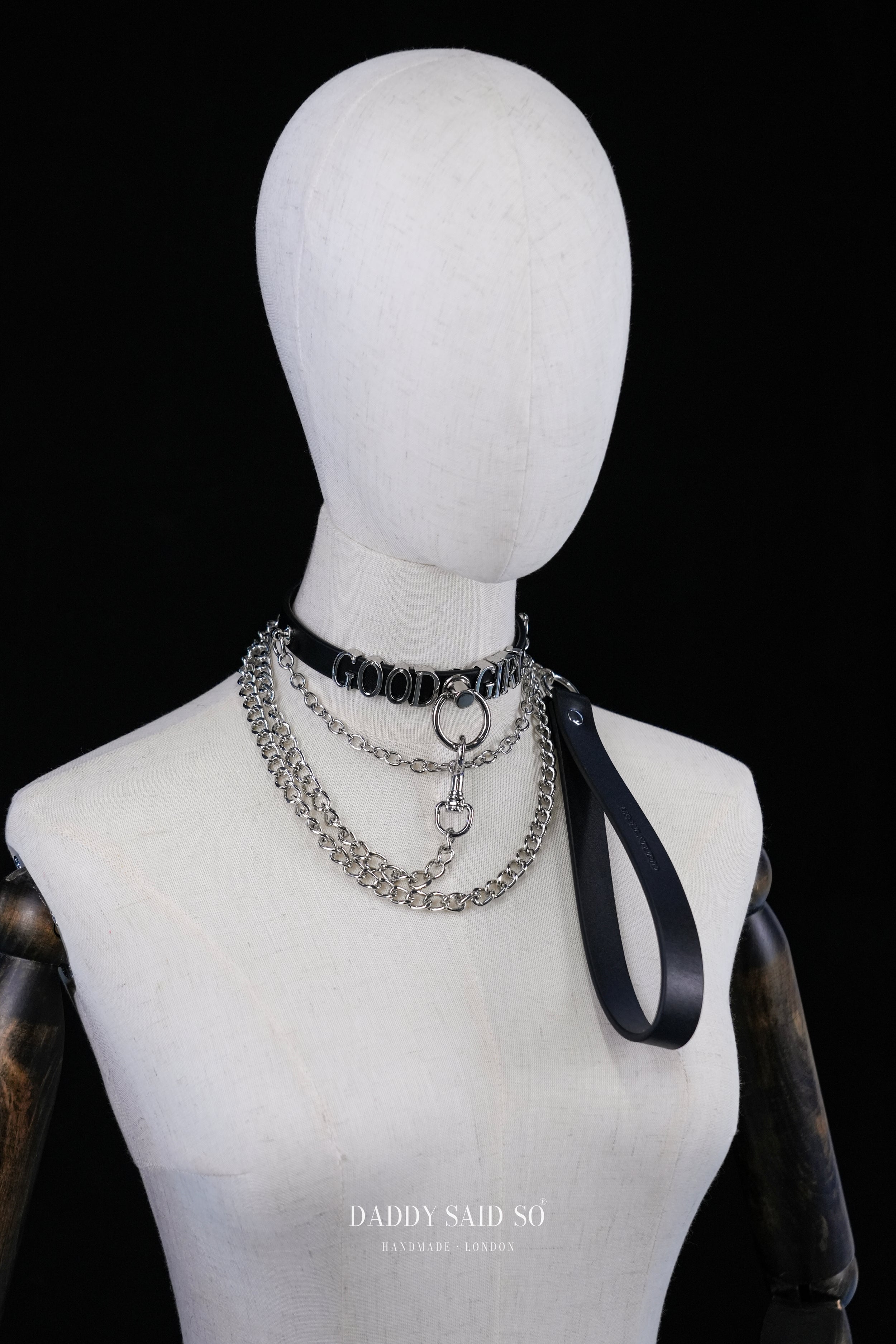 Custom Chain Name Choker