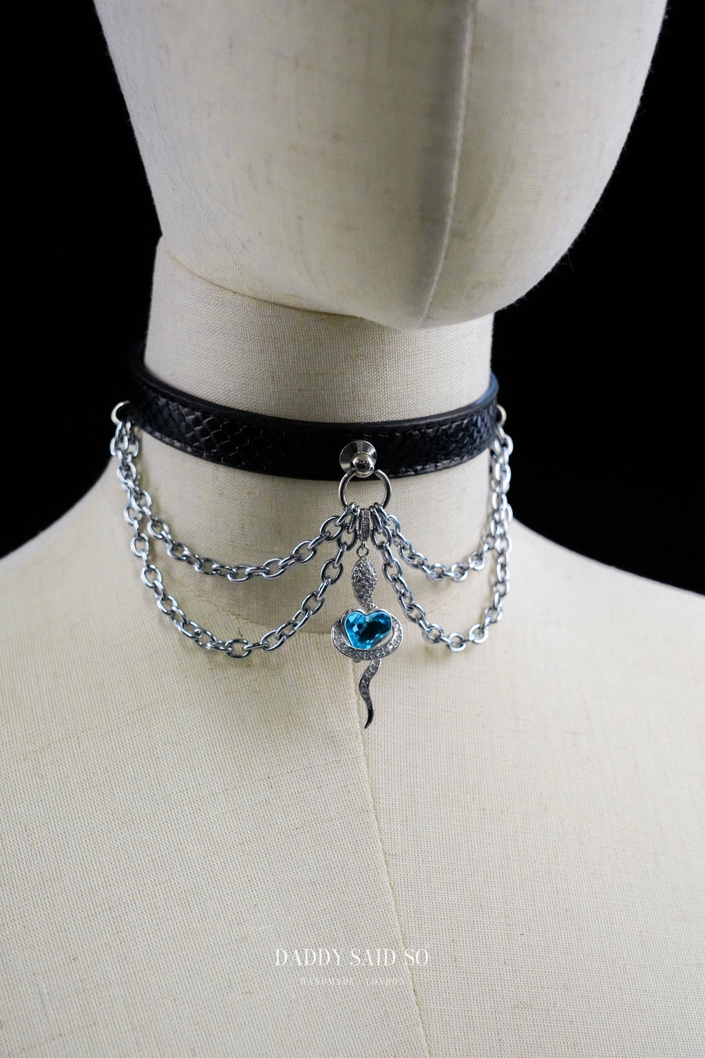 Snake skin Black Choker with Leash
