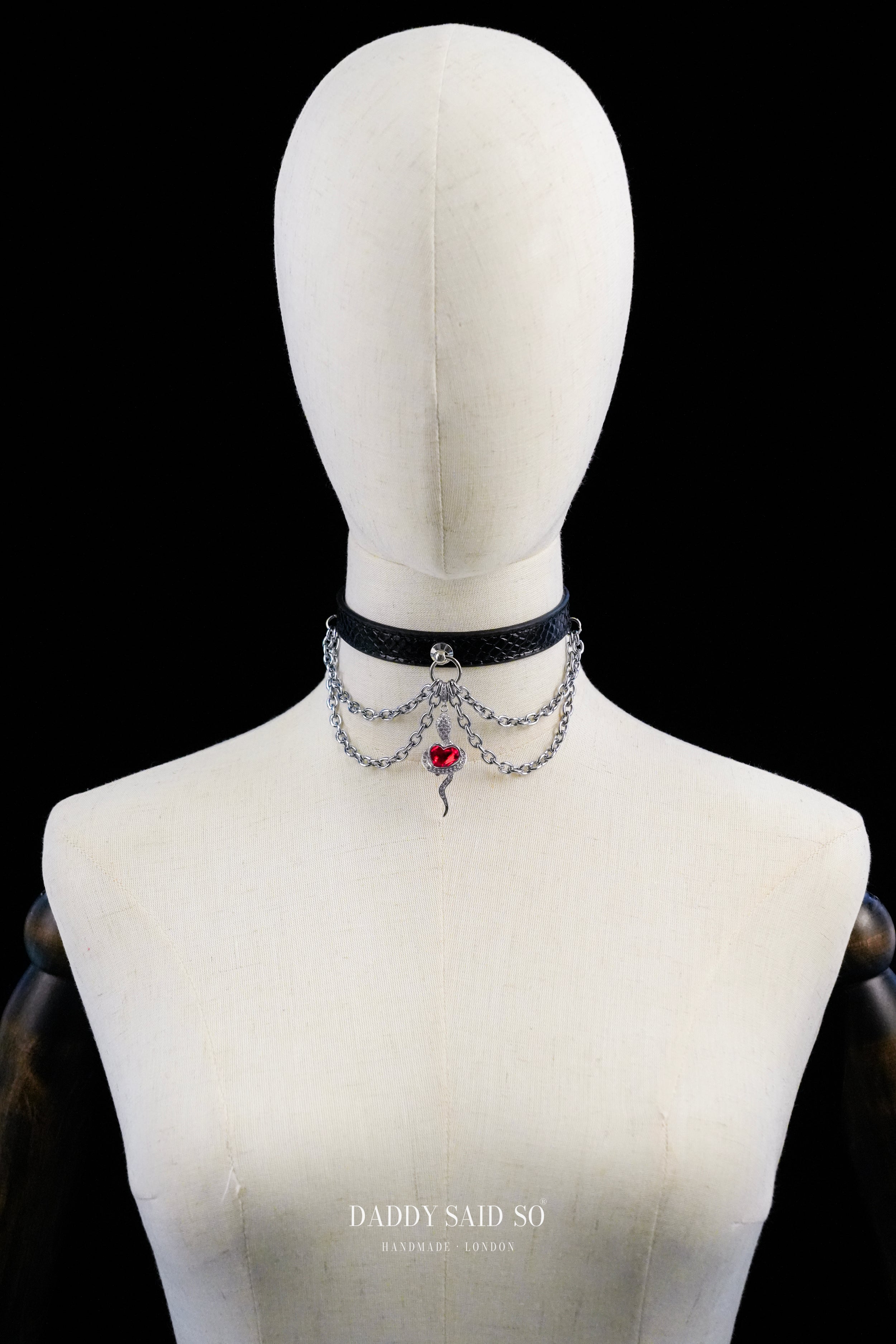 Snake skin Black Choker with Leash
