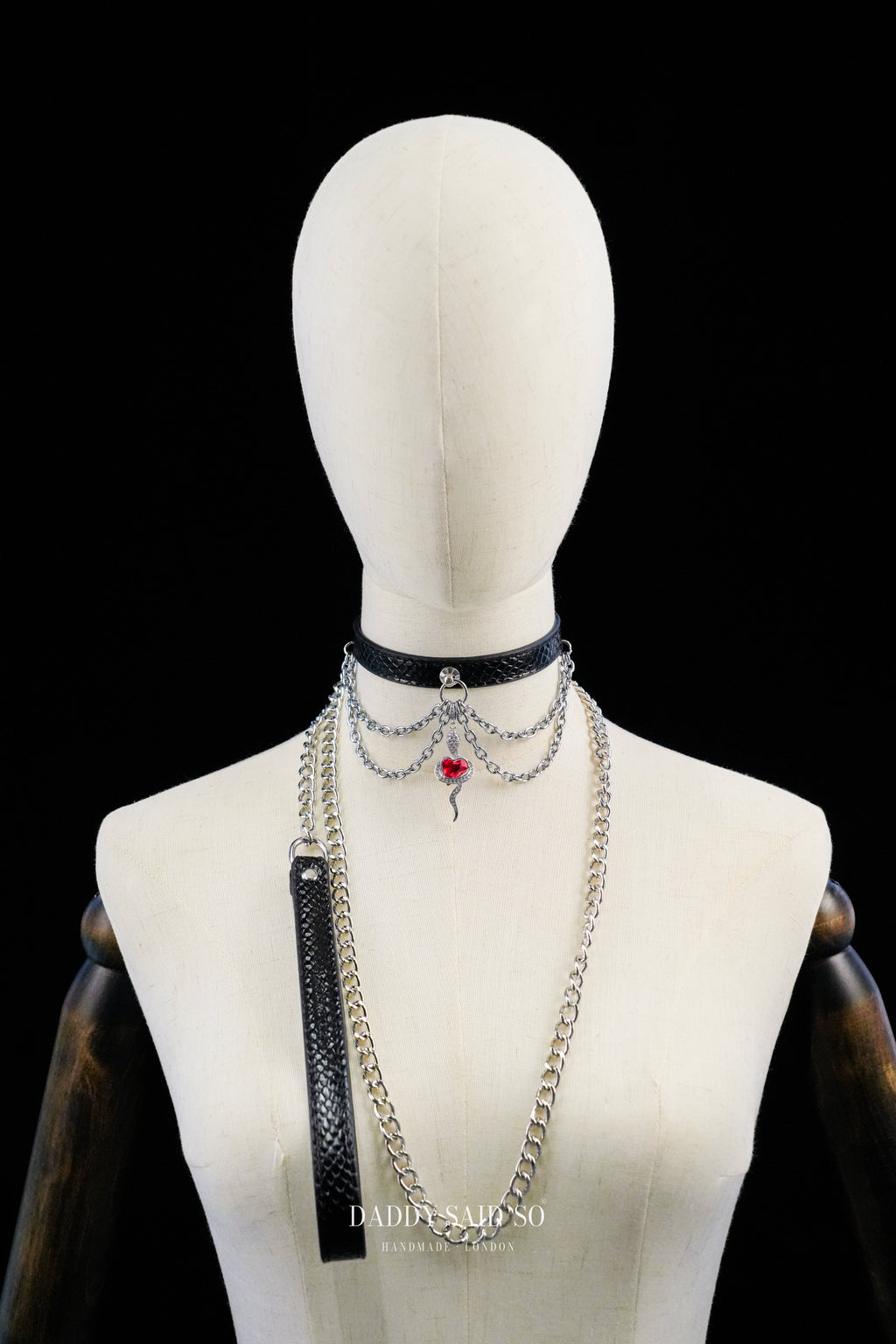 Snake skin Black Choker with Leash