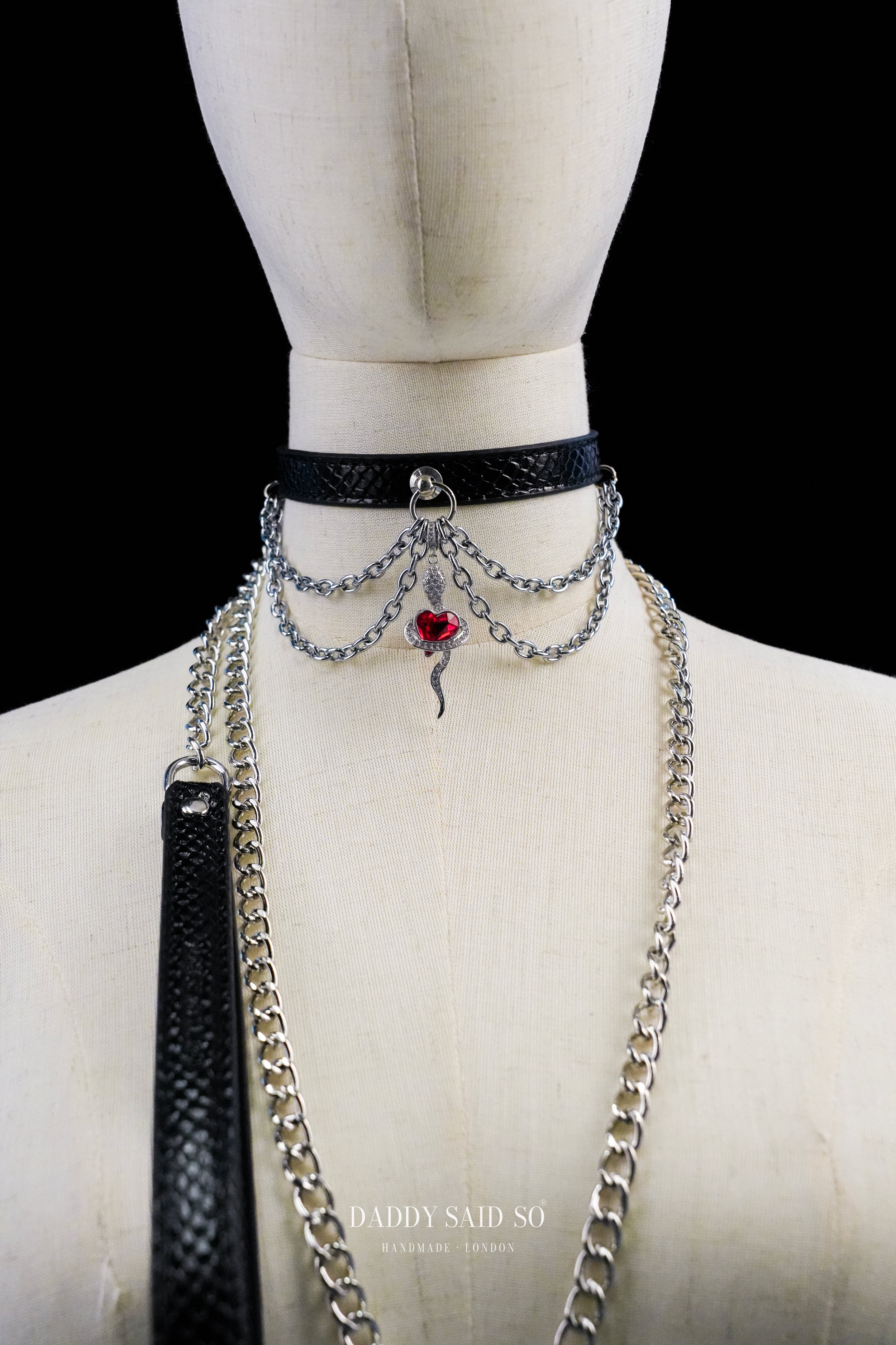 Snake skin Black Choker with Leash