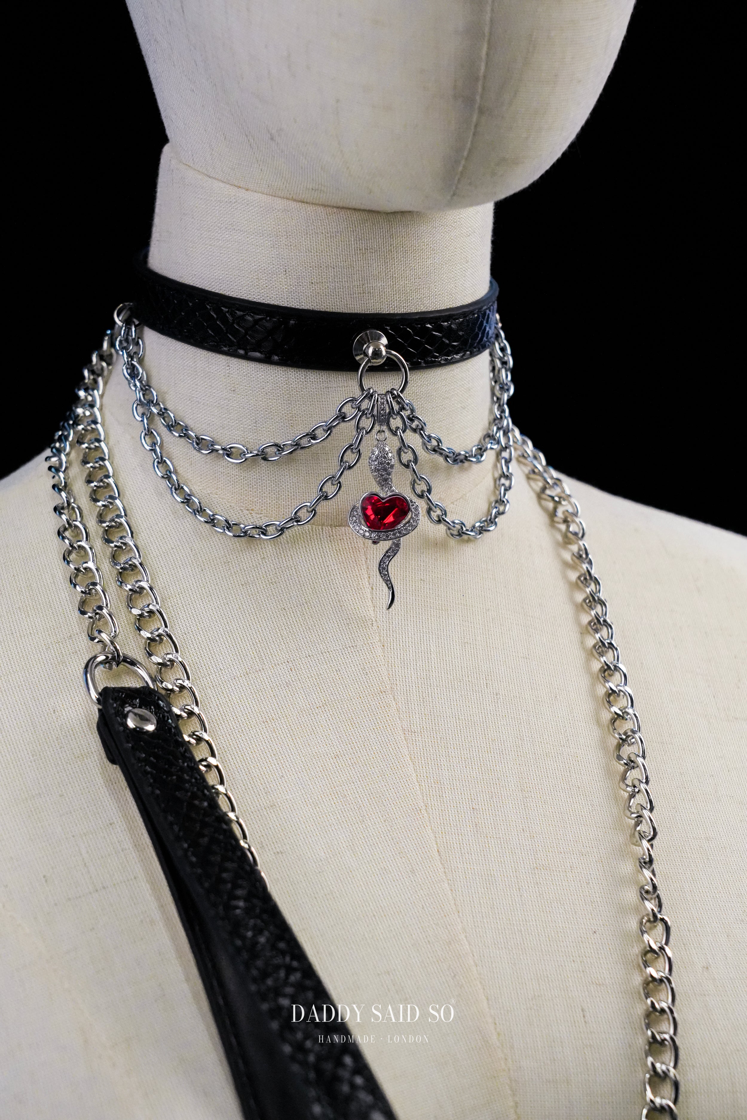 Snake skin Black Choker with Leash