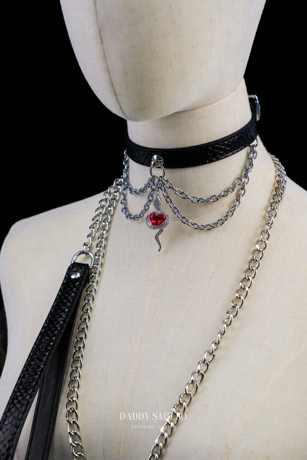 Snake skin Black Choker with Leash