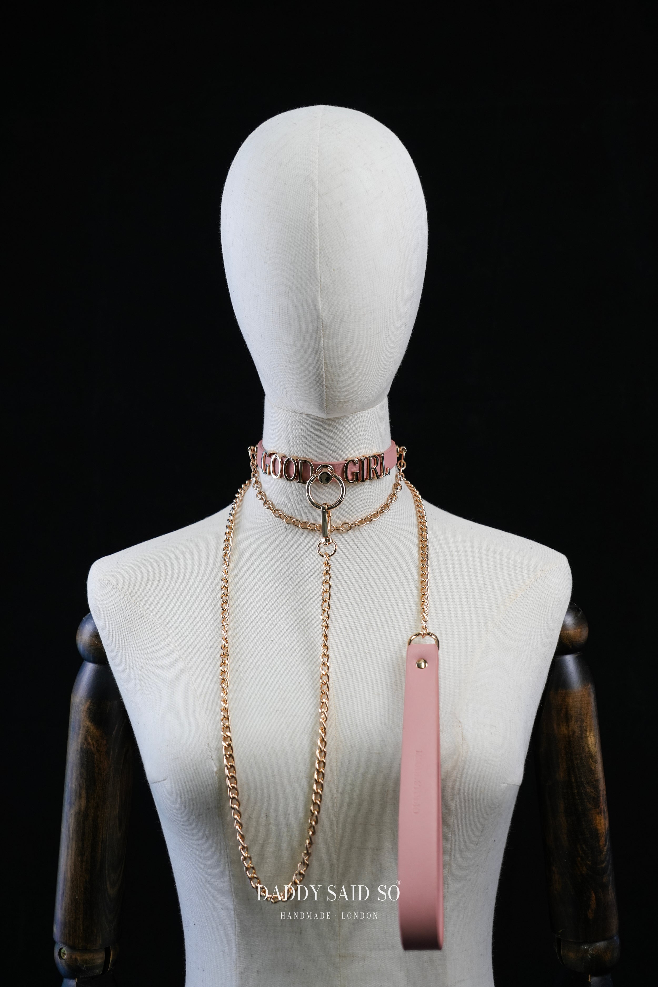 Custom Chain Name Choker