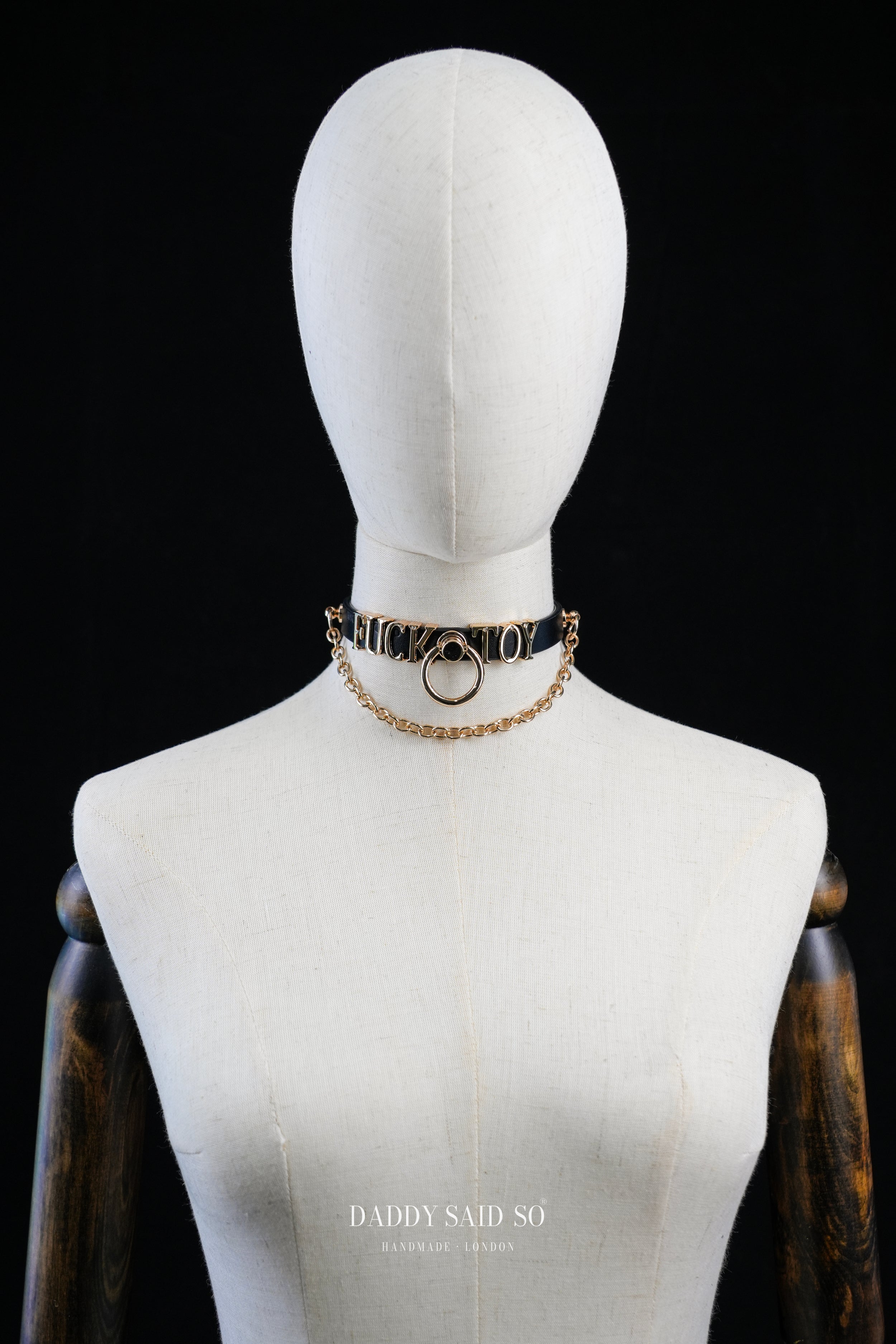 Custom Chain Name Choker