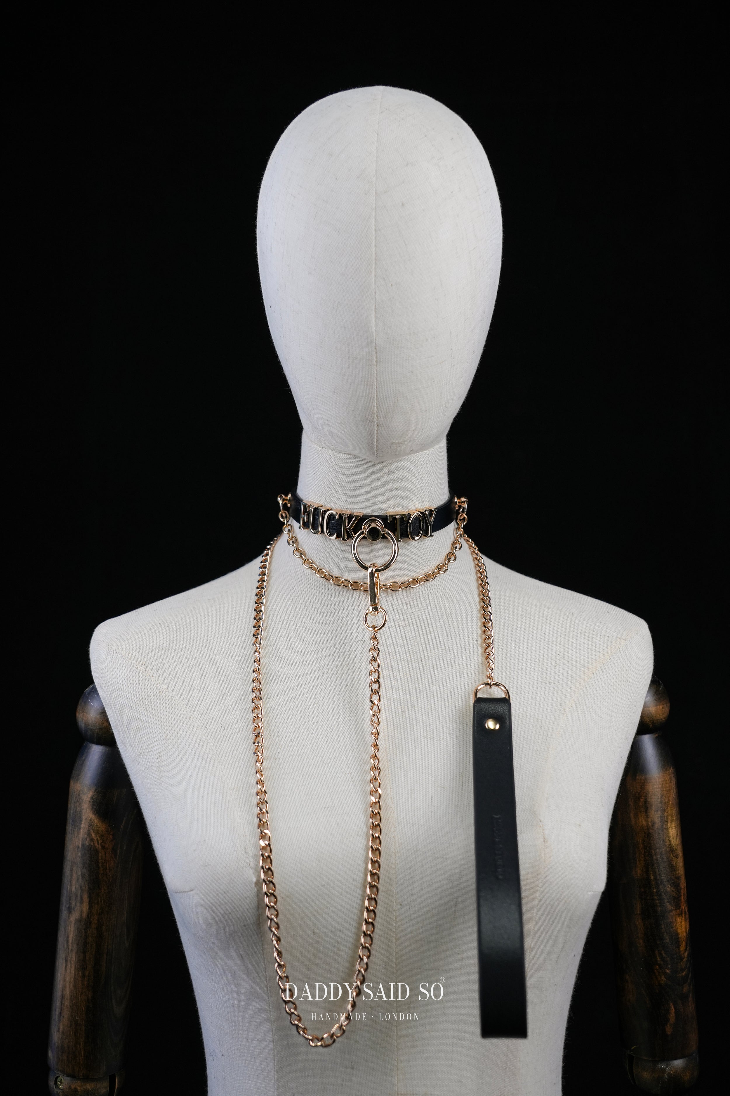 Custom Chain Name Choker