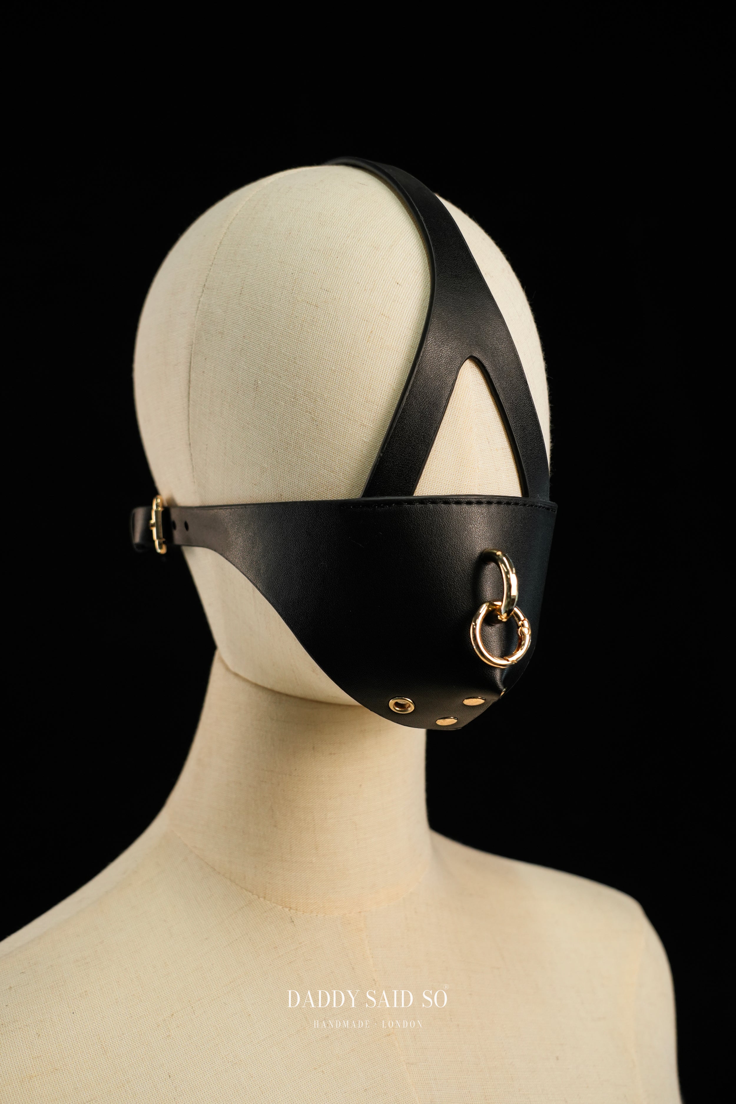 Black Leather Chain Muzzle