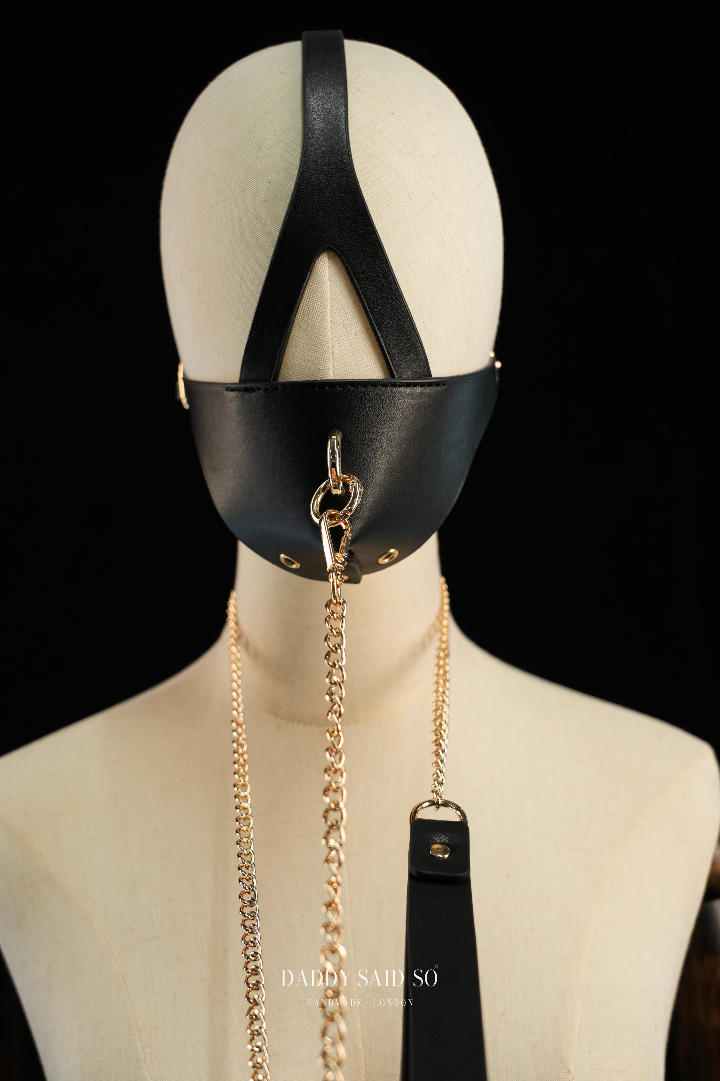 Black Leather Chain Muzzle