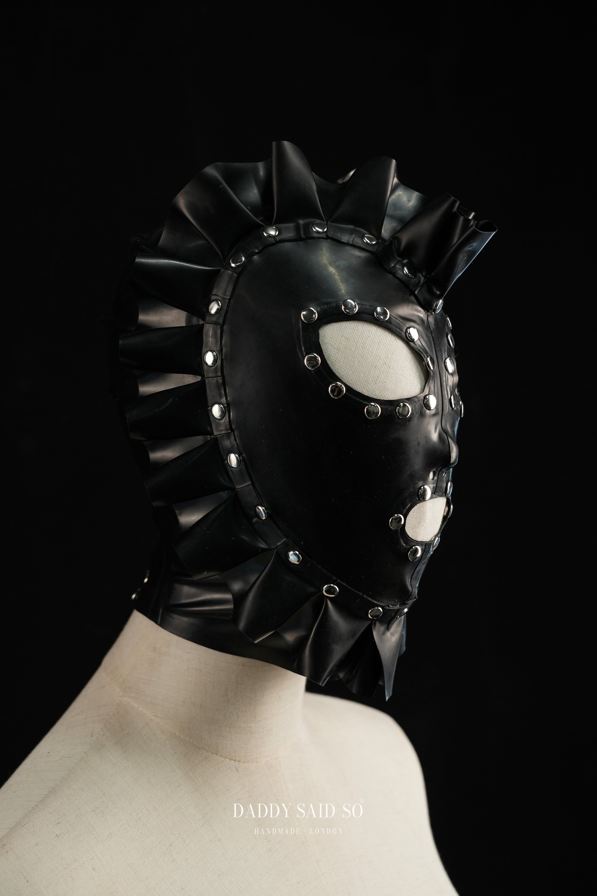 Rubber Spike Full Hood