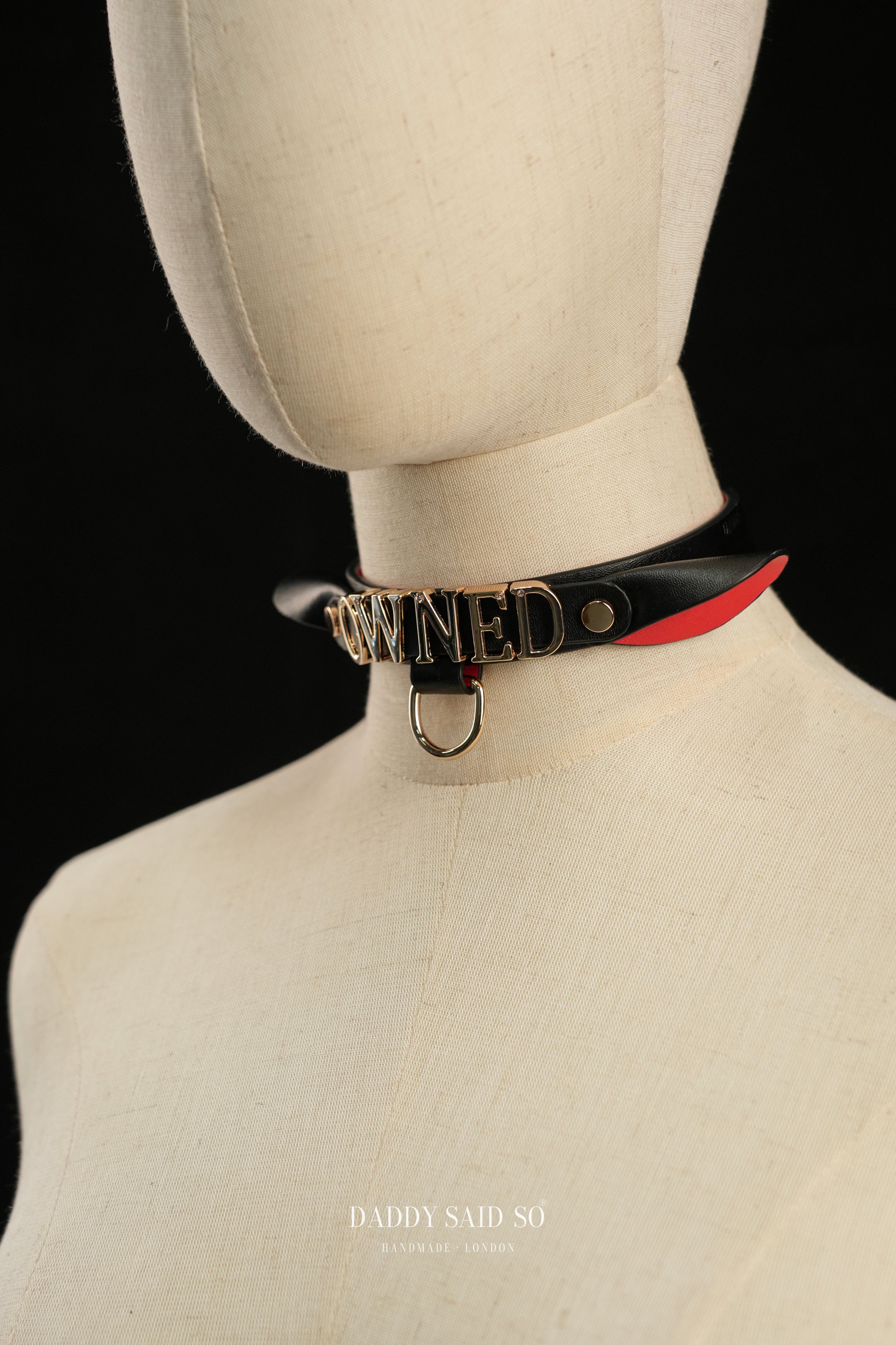 THE NAMESAKE COLLAR