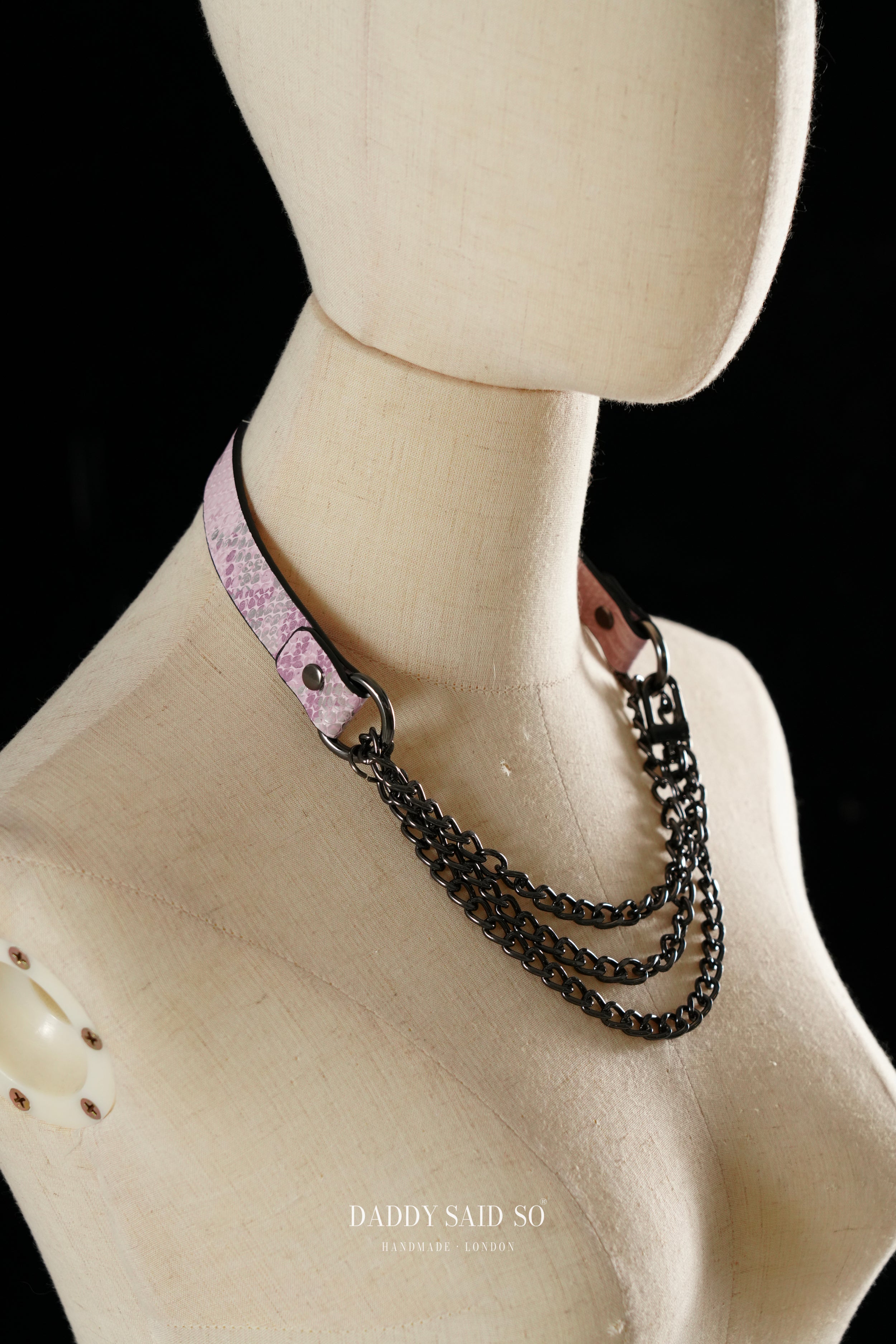 Elegant Chain Choker