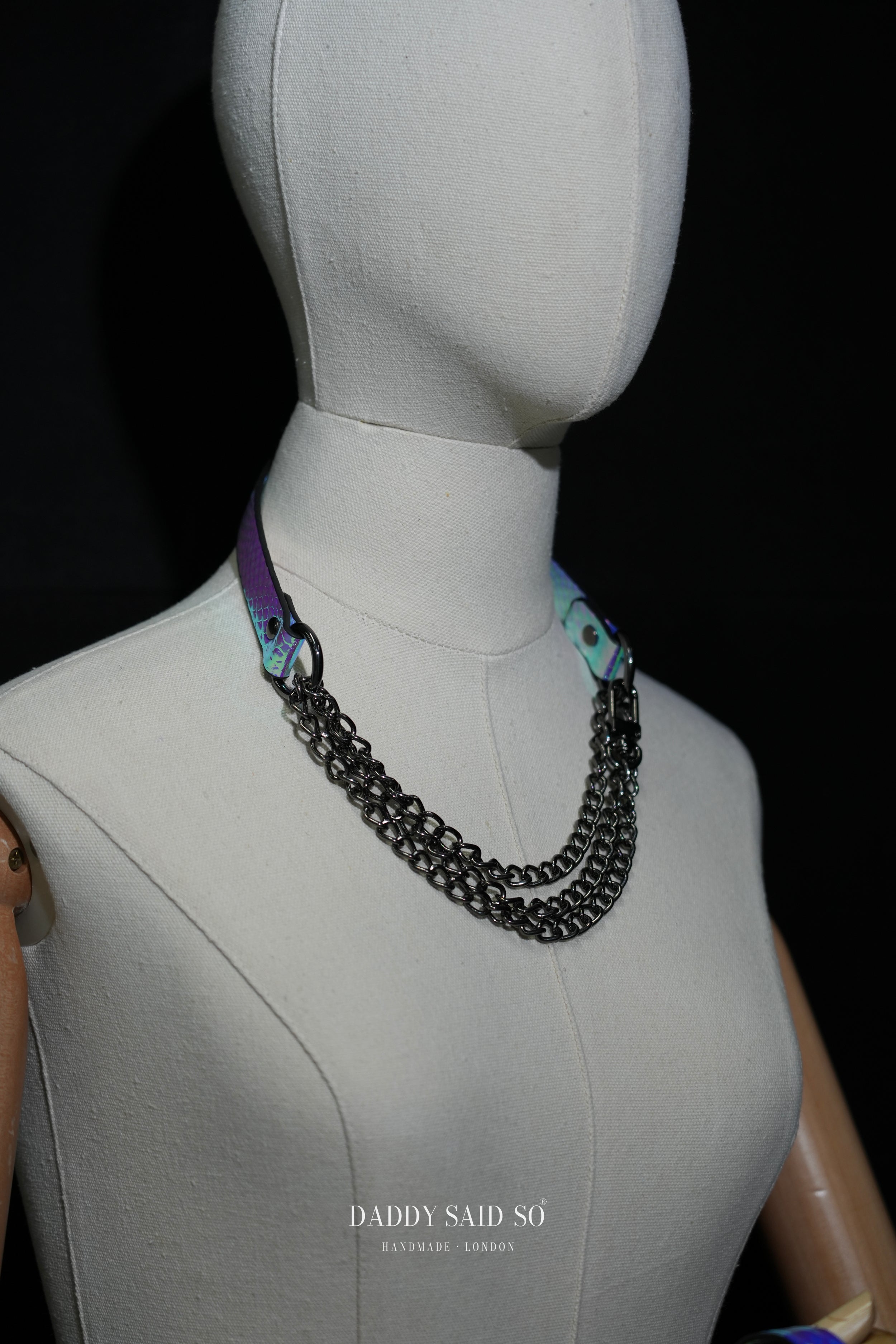 Elegant Chain Choker