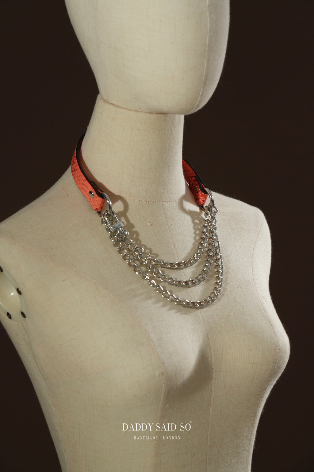 Elegant Chain Choker