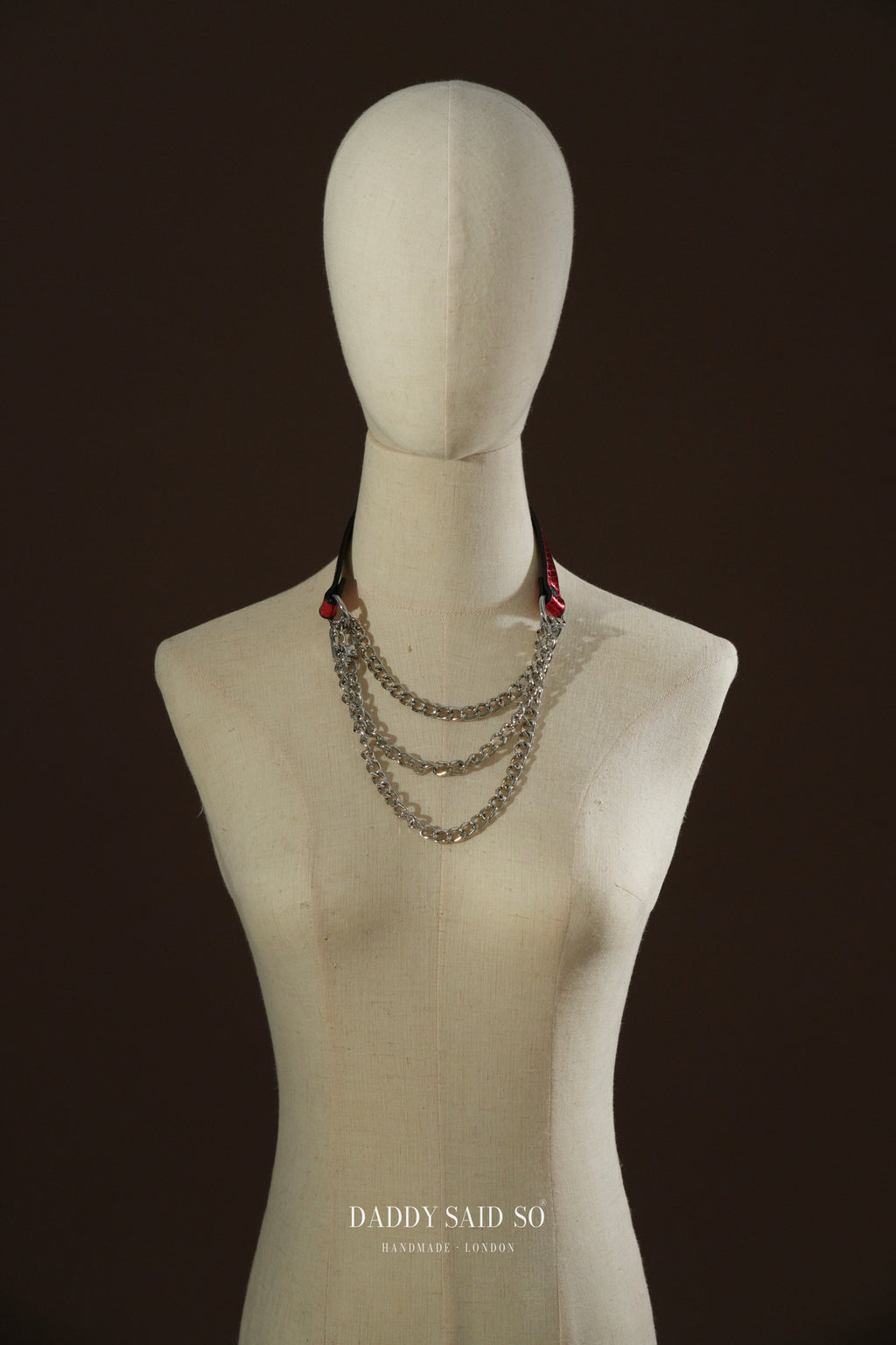 Elegant Chain Choker